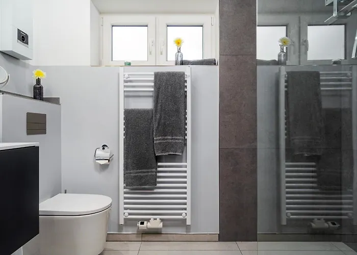 Kleine Huette 度假居 *